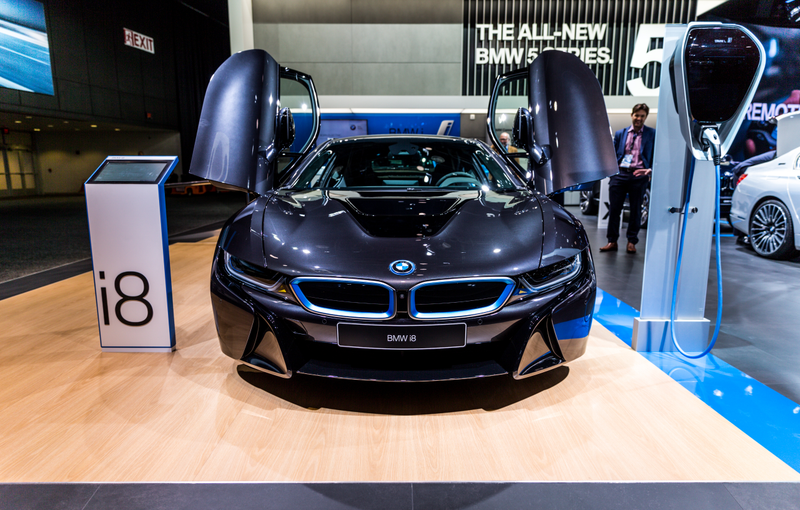 Illustration for article titled Here Is Your Enormous 2017 Detroit Auto Show Photo Gallery